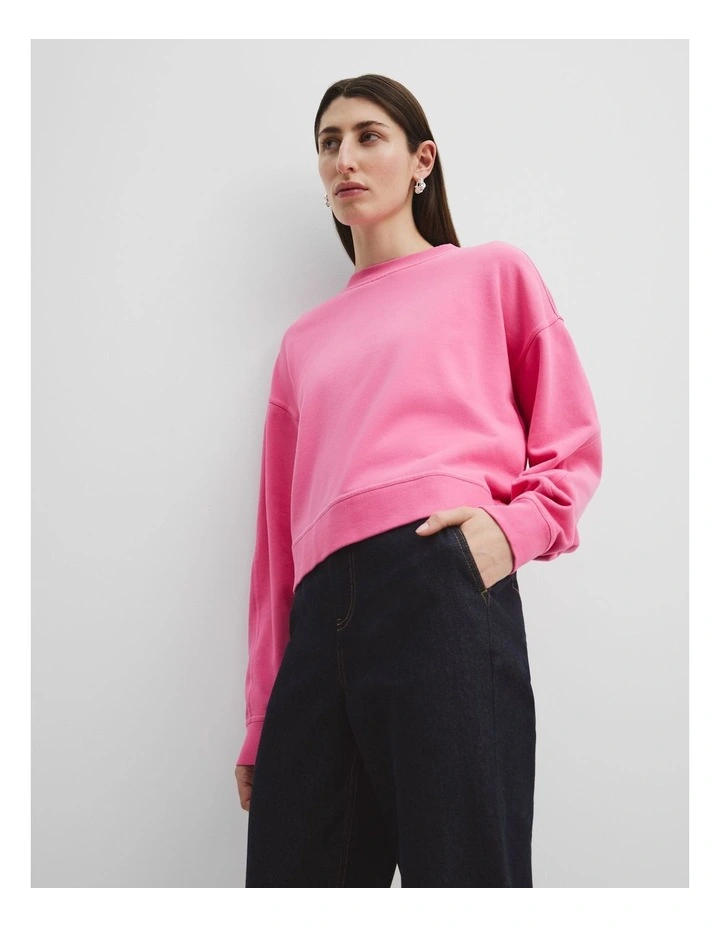 Crop Sweat in Pink Punch