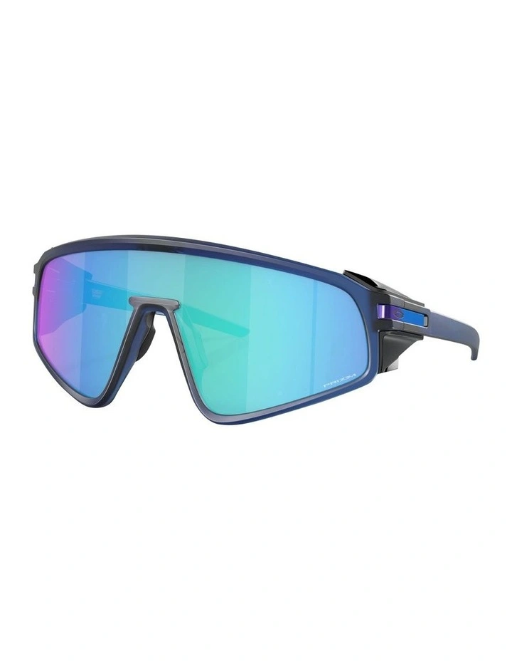 Latch Panel Sunglasses in Blue
