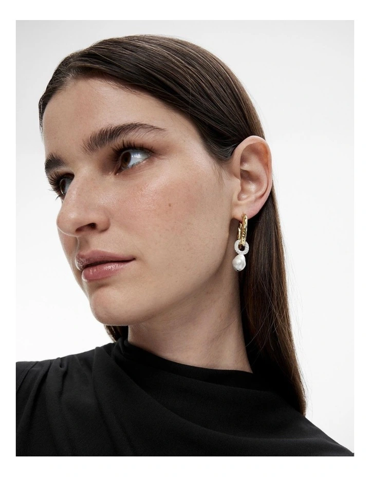 Molten Pearl Hoop Earrings in Satin Gold