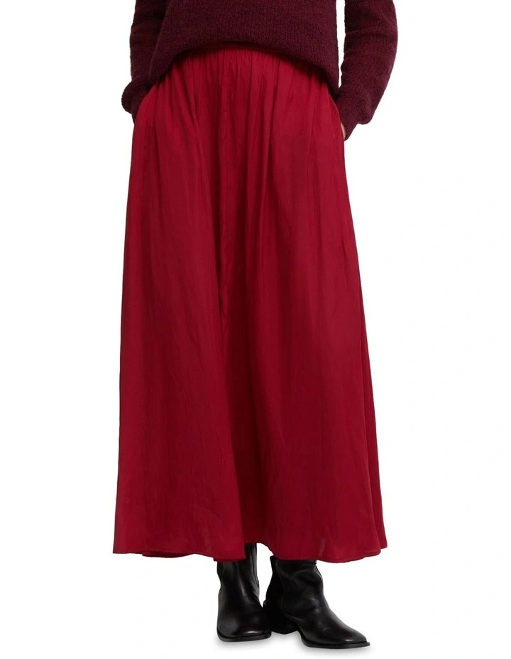 Lana Skirt in Berry