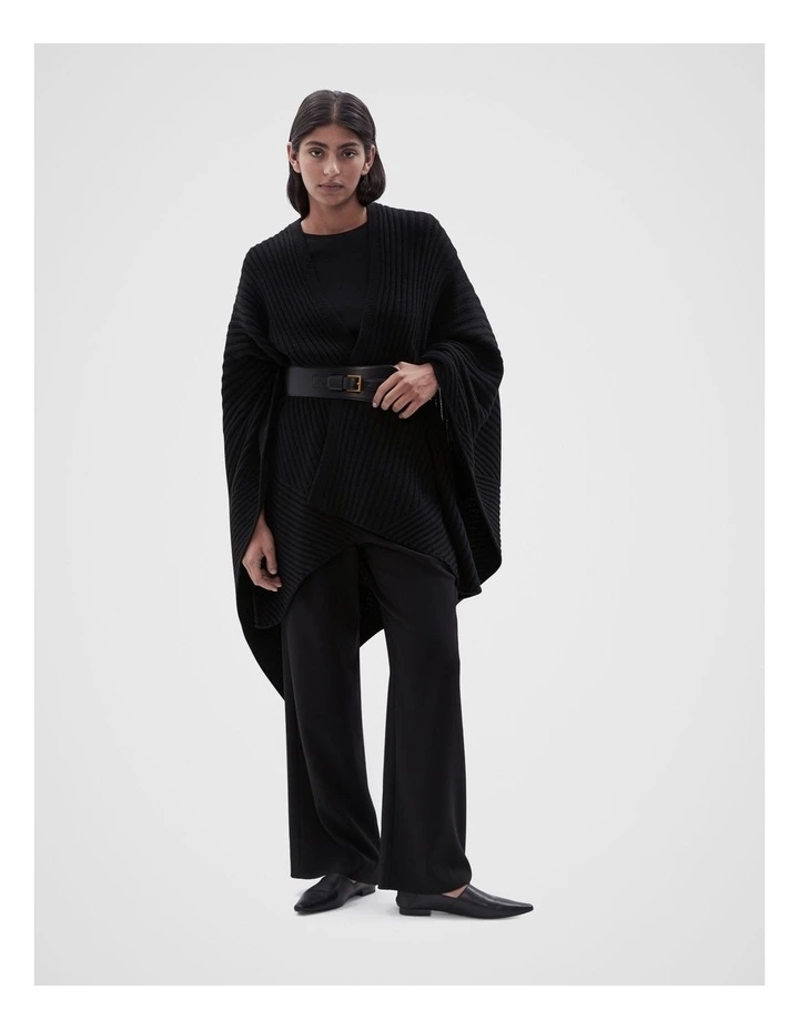 Ribbed Wrap in Black