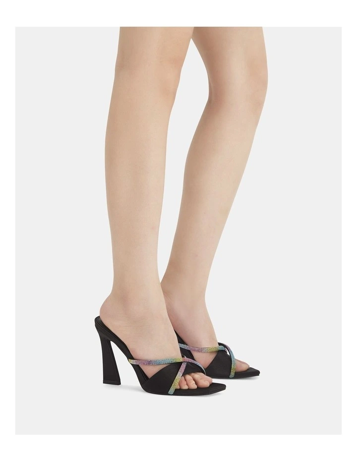 Yoko Heels in Black