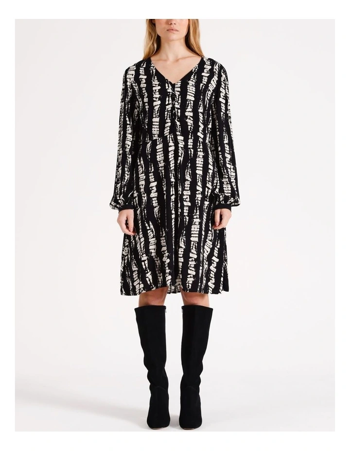 Cevi Dress in Black