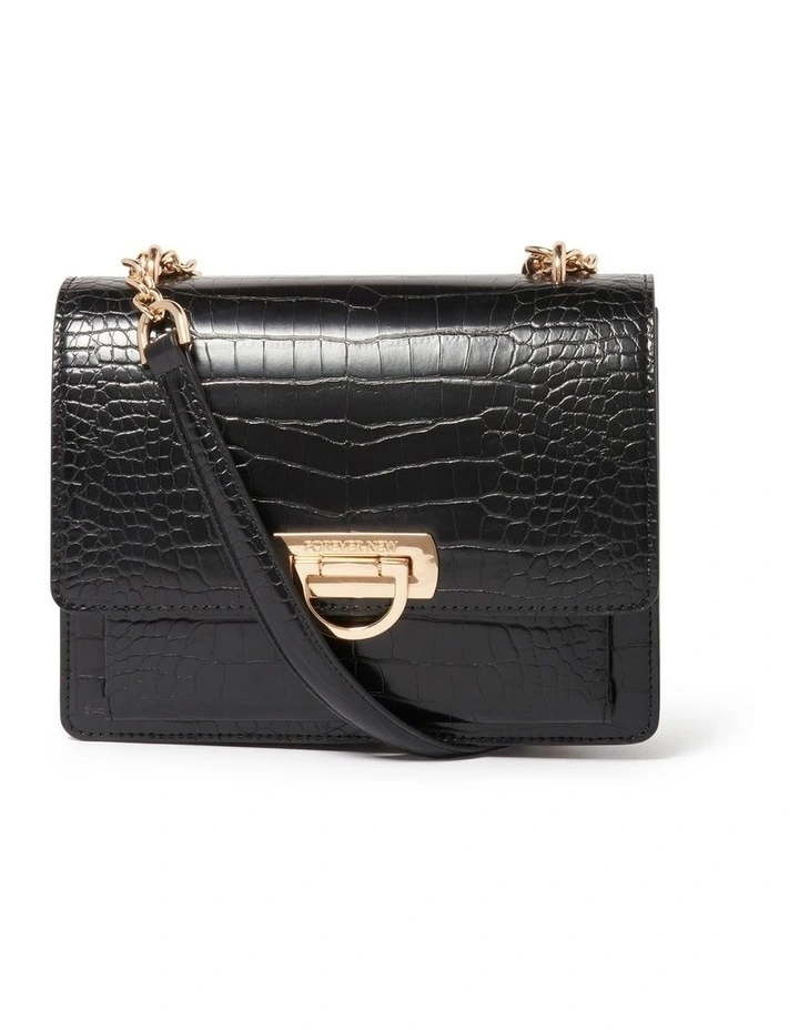 Signature Cassandra Chain Shoulder Bag in Black