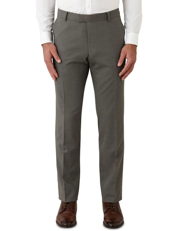 Caper Slim Fit Trouser in Olive