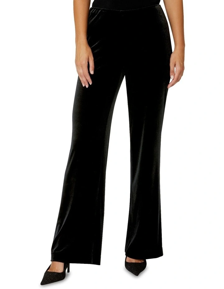Regina Pant in Black