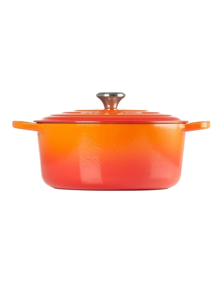 Signature Round Casserole 28cm/6.7Lt in Volcanic