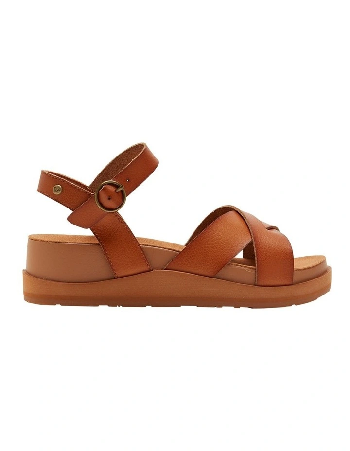 Kamila Platform Sandals in Tan