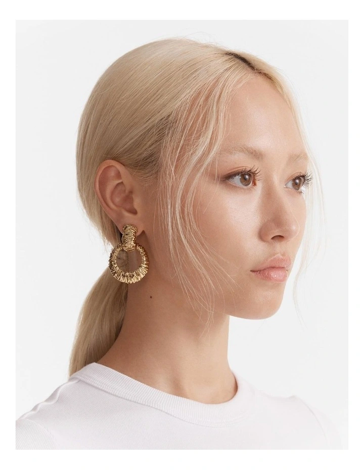 Entwine Drop Earrings in Gold