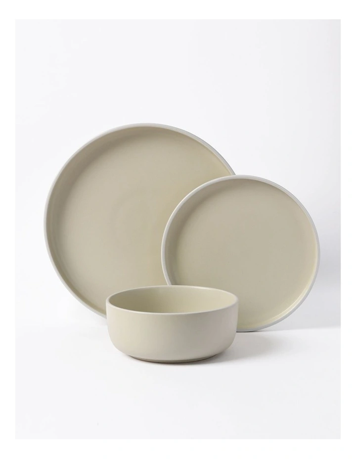 Muse 4 Person Dinner Set 12 Piece in Matte Glaze Sand/White