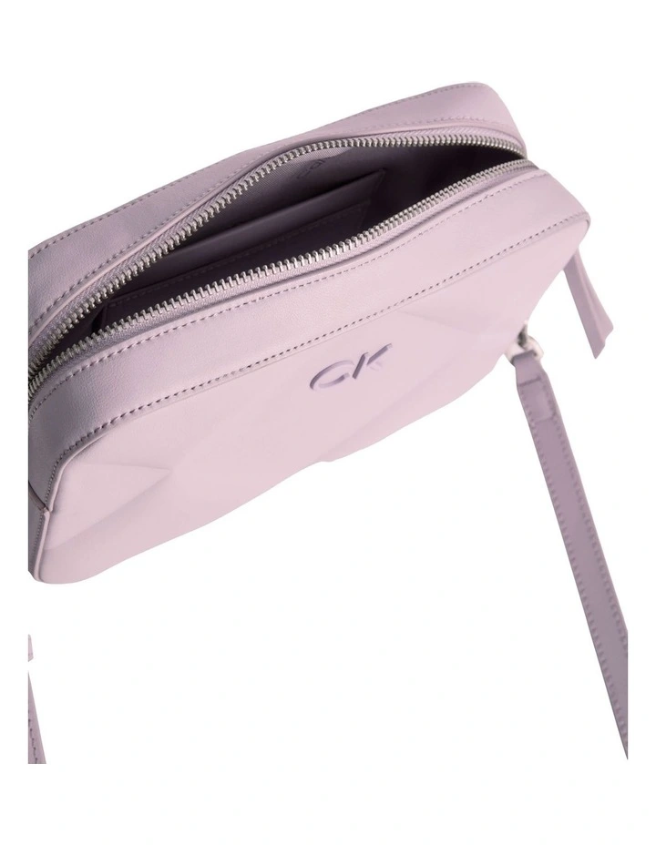 Re-Lock Quilt Camera Bag in Purple
