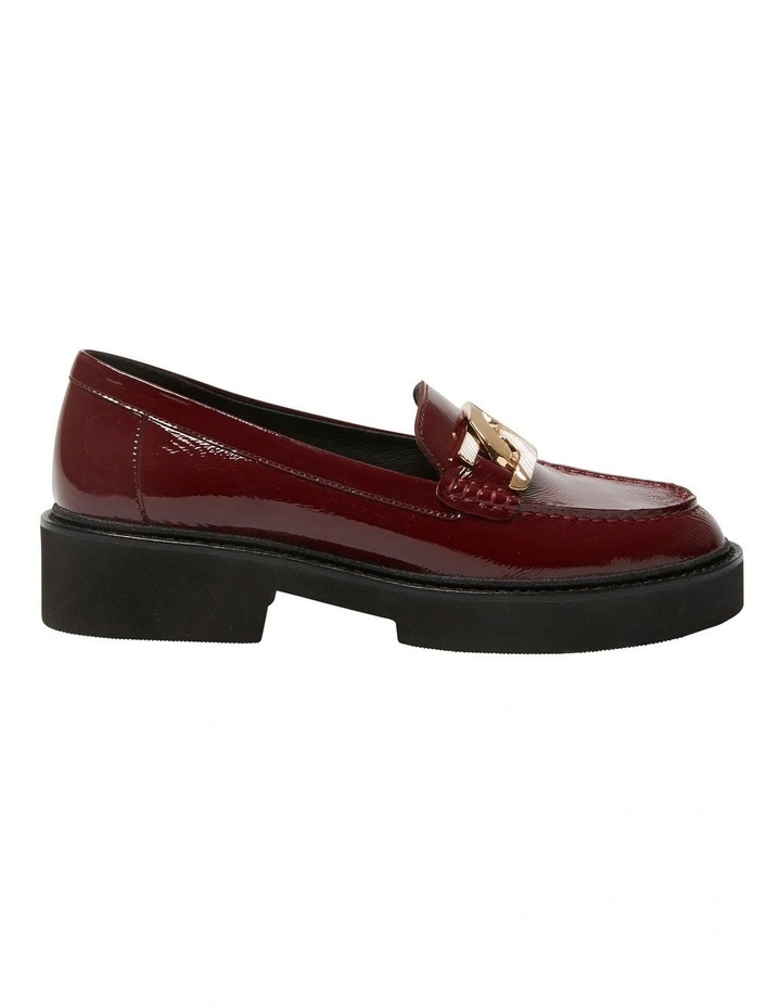 Admire Leather Flat Shoes in Wine Patent