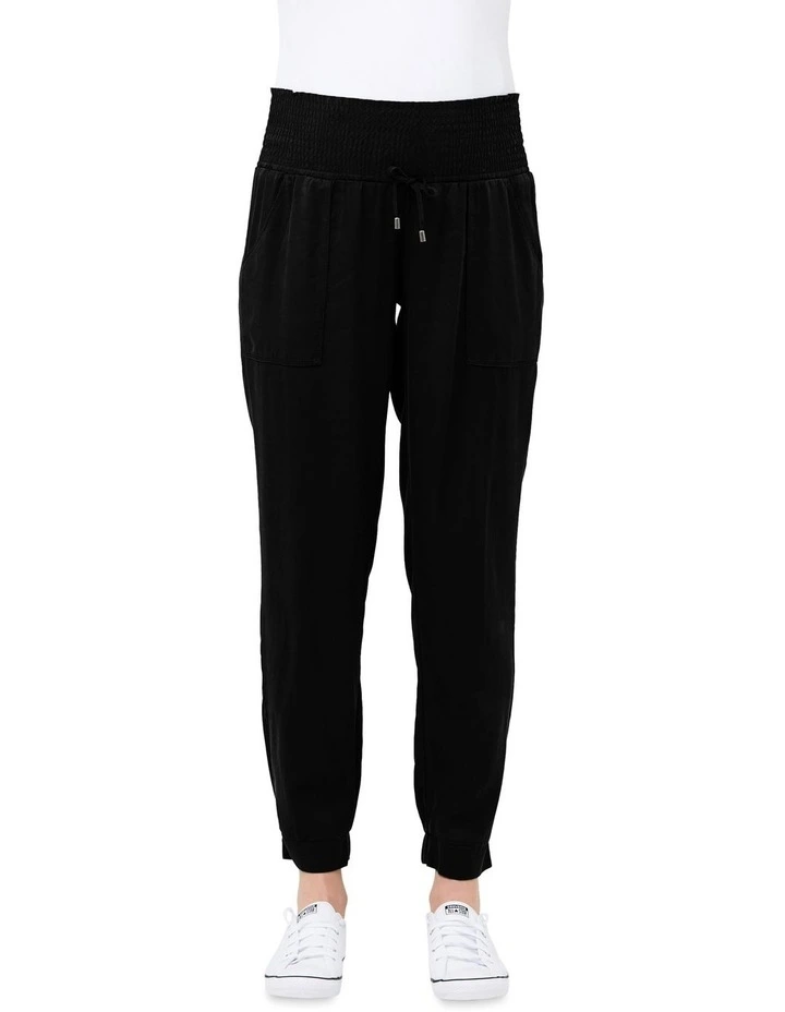 Tencel Off Duty Pant in Black