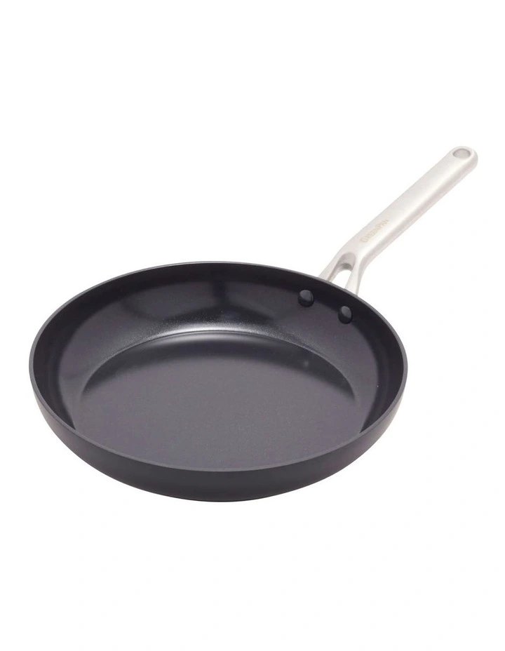 Omega Frypan 28cm in Black