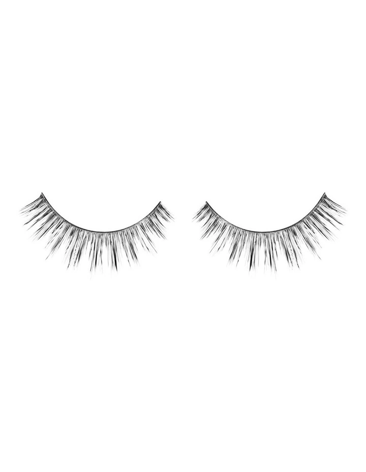 Look Real Faux Glamour Lashes