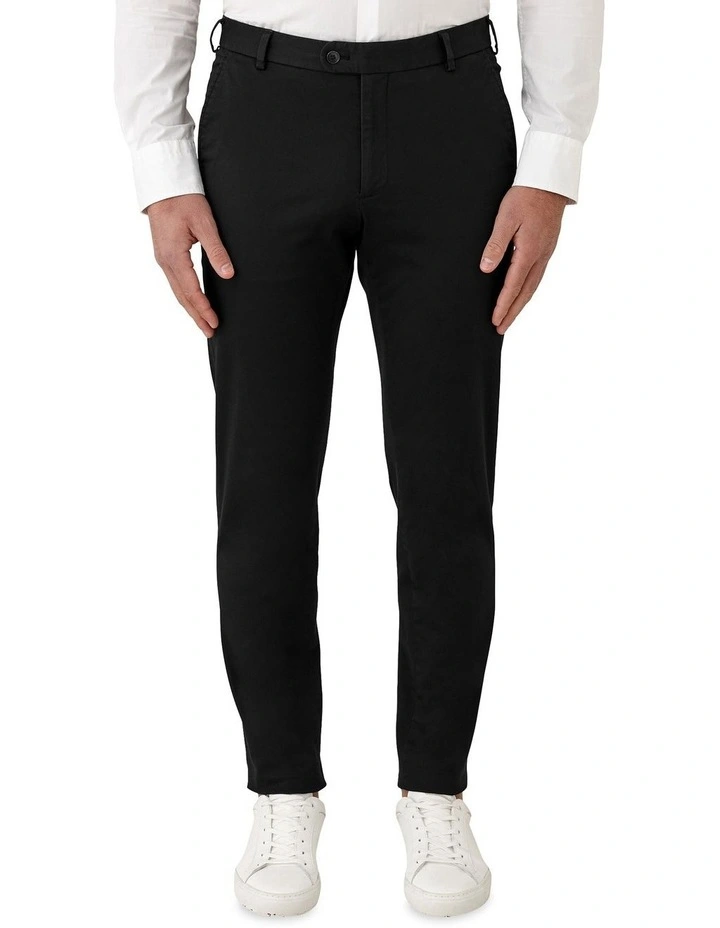 Gerrard Tailored Fit Trouser in Black