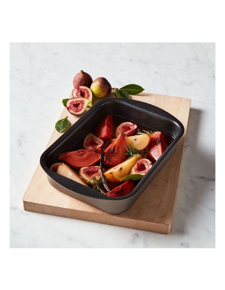 Nonstick Roasting Pan 25 x 18cm