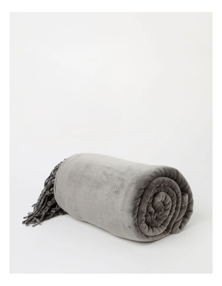 Chenille Fringe Blanket in Charcoal