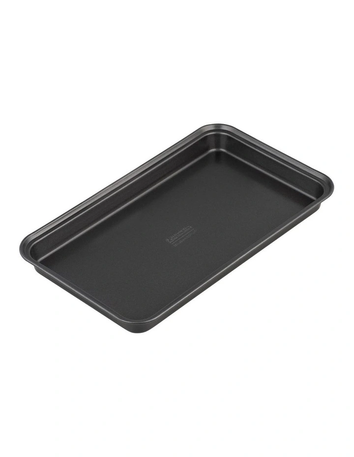 Baker Maker Non-Stick Brownie Pan 32x18cm in Black