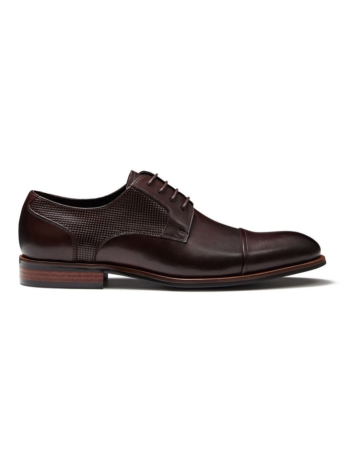 Gibbs Dress Shoes in Brown