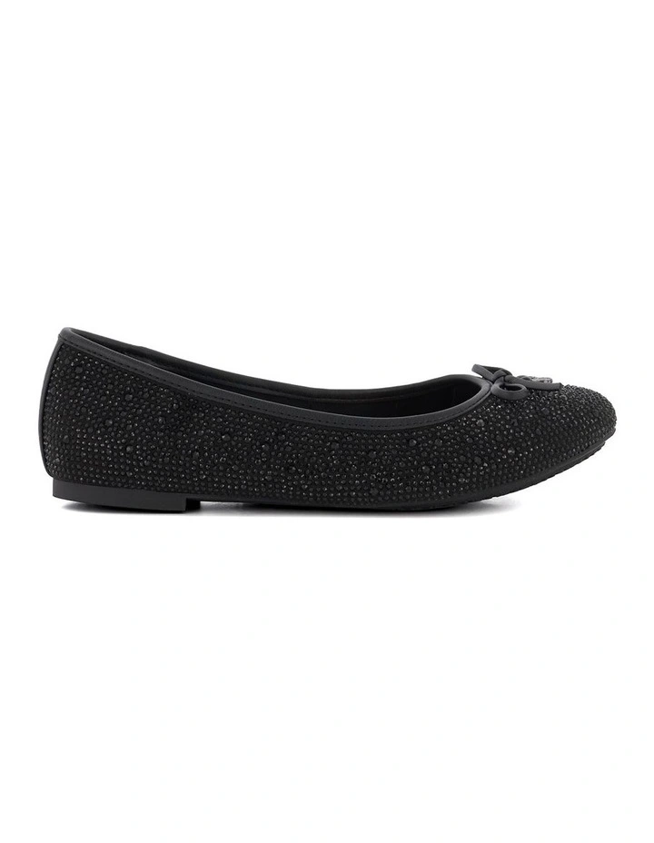 Hallo Ballet Flat in Black