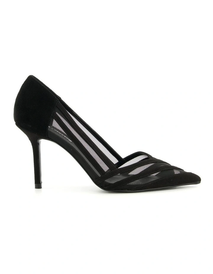 Axis Pump in Black