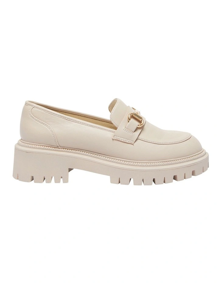 Samuel Nude Smooth Flat Shoes