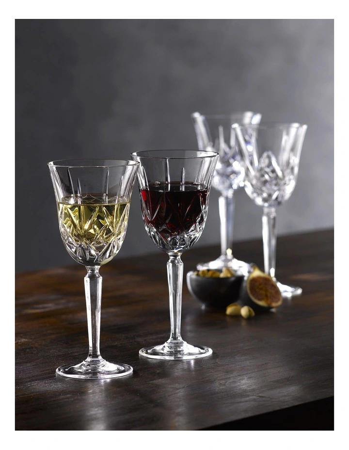 Maxwell Set of 4 Wine Glass