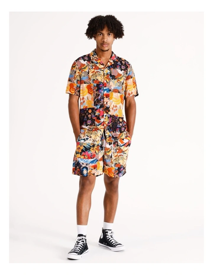 Patchwork Print Short in Multicolour