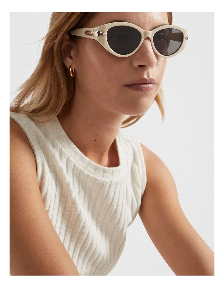 Renee Cat Eye Sunglasses in Brown
