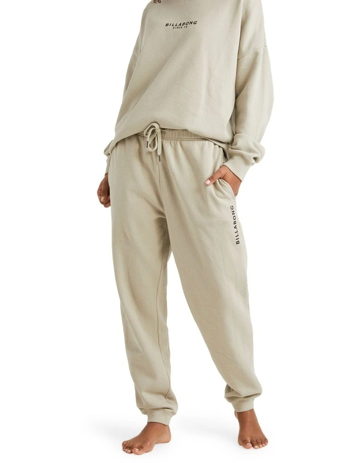 Society Trackpants in Stone
