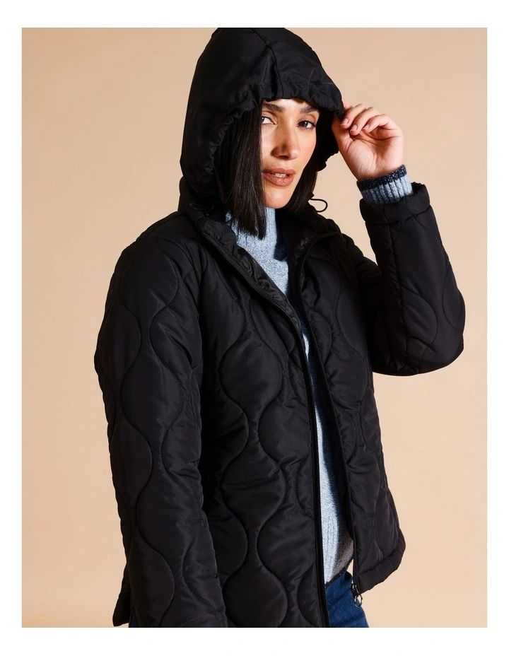 Recycled Polyester Short Quilted Jacket With Packaway Hood In Black