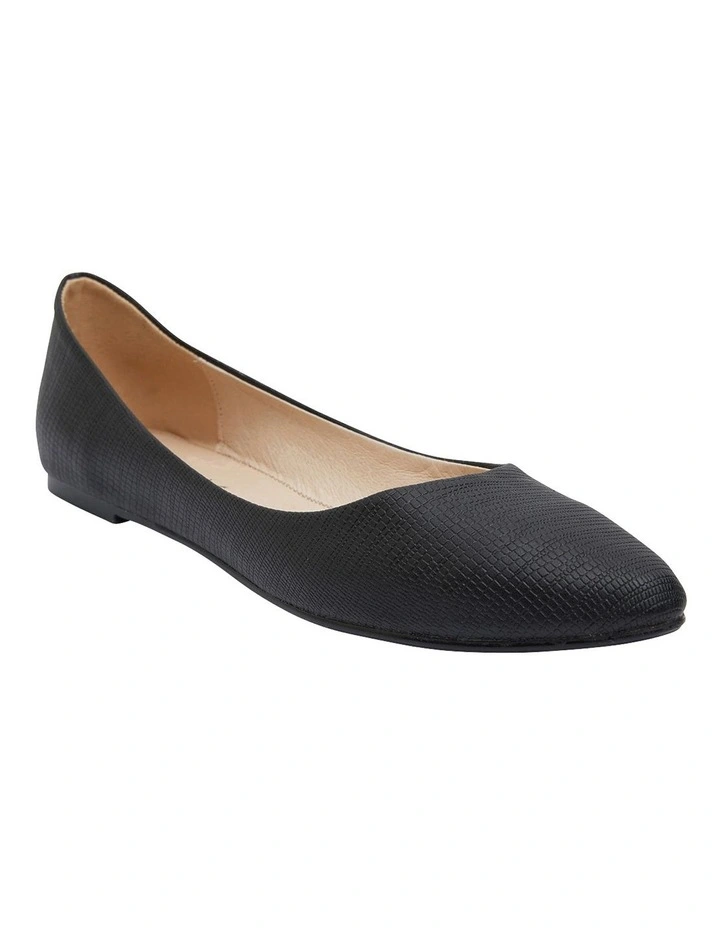 Reuben Black Lizard Flat Shoes