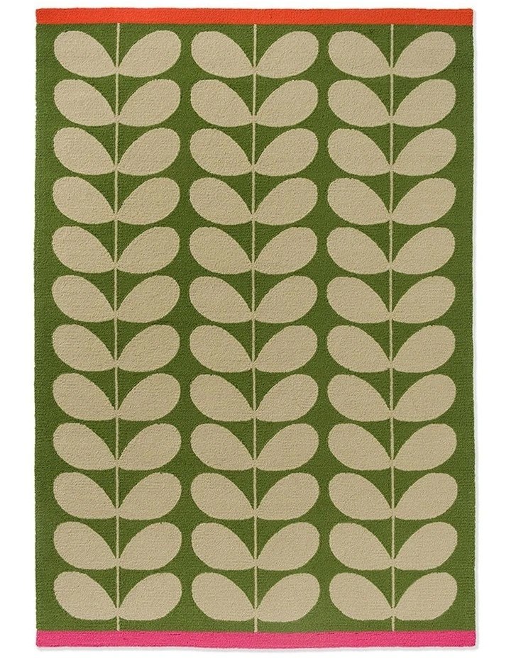 Solid Stem Basil Outdoor Rug in Green