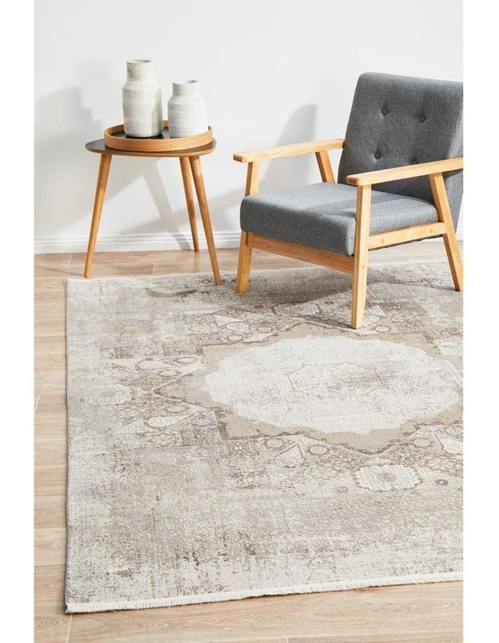 Reflections 110 Rug In Stone