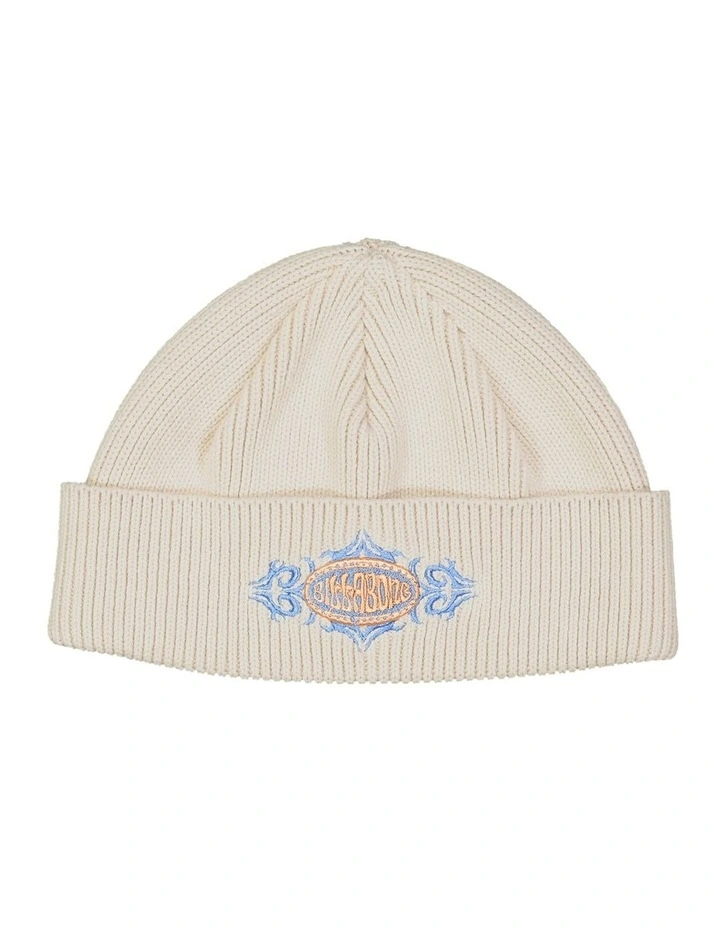73 High Beanie in White
