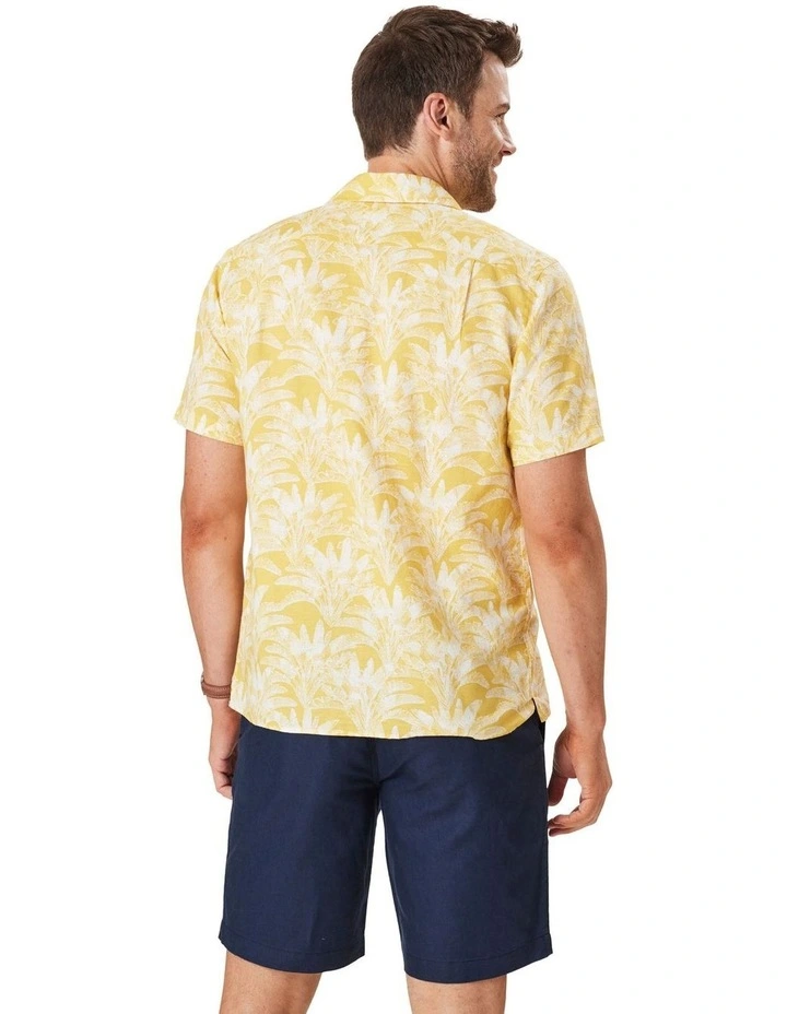 Linen Blend Palm Tree Print Short Sleeve Shirt in Golden Yellow