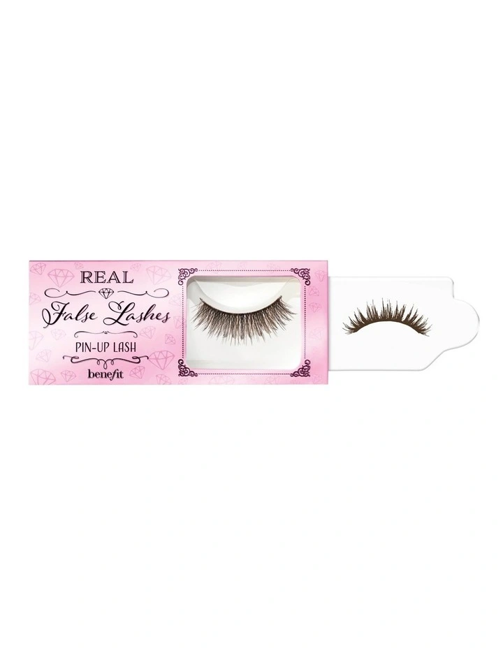 Flirty and Natural Pin Up Lash