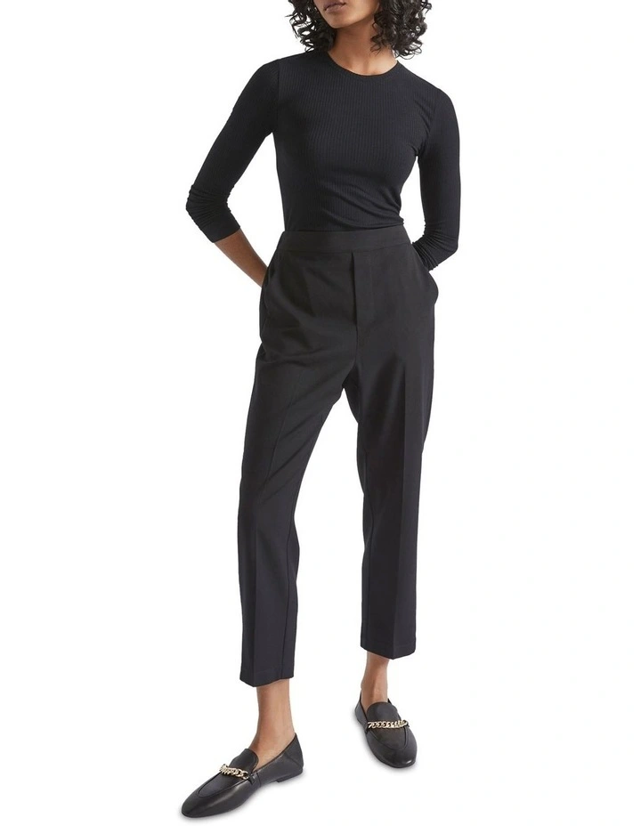 Slim Leg Elasticated Pant in Black