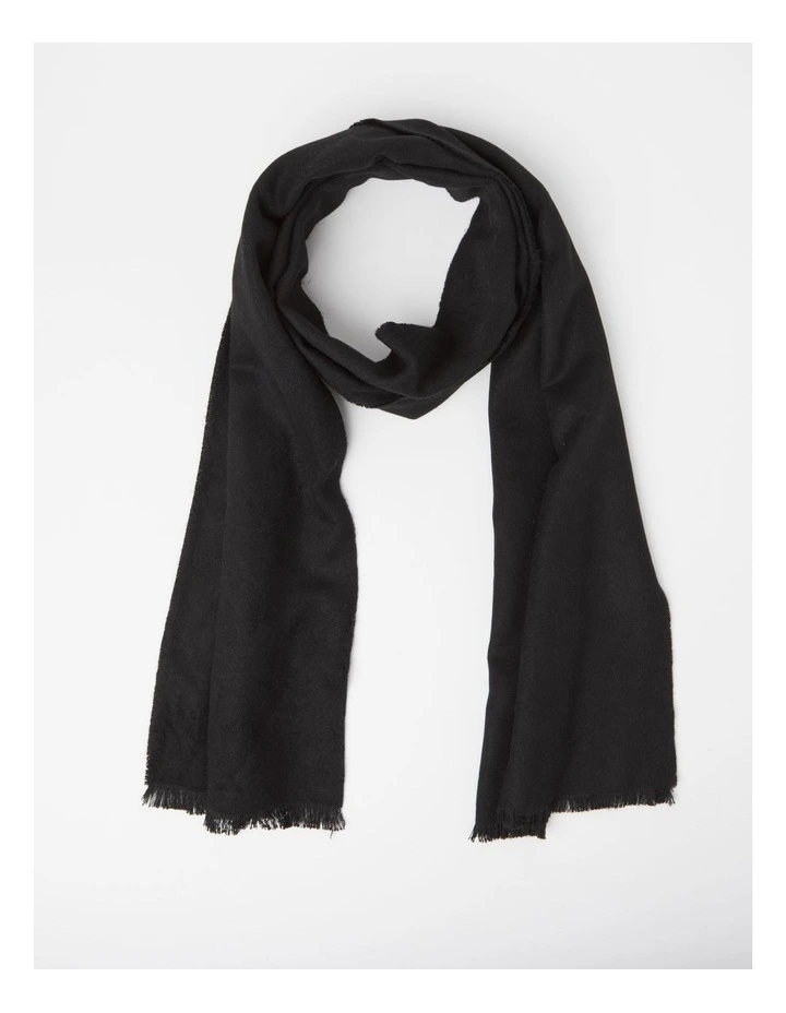 Essential Woven Scarf in Black