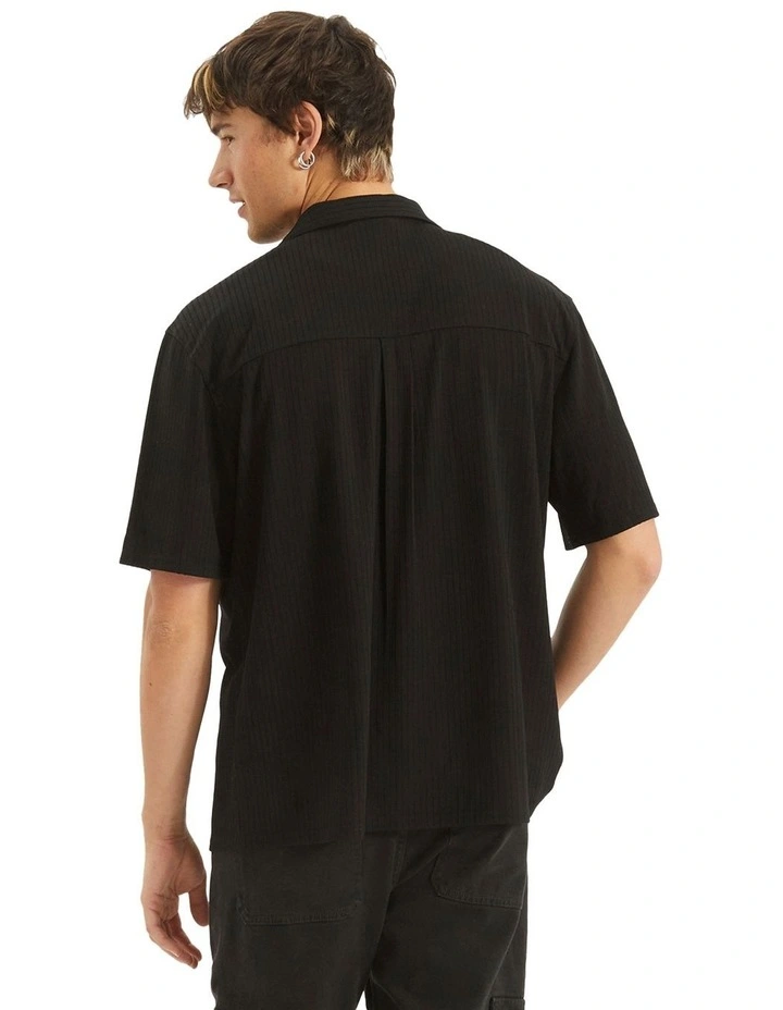 Cassanova Cropped Resort Shirt in Black