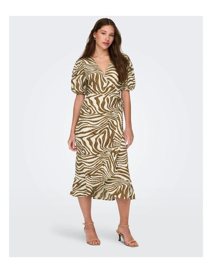 Chicago Life Midi Dress in Brown