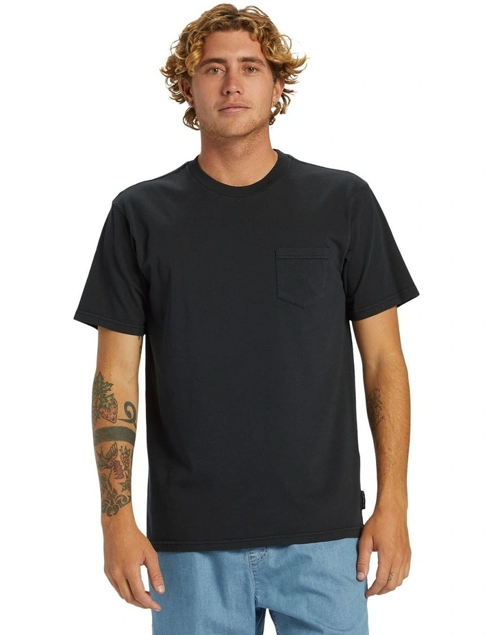 Saltwater Pocket T-shirt in Black