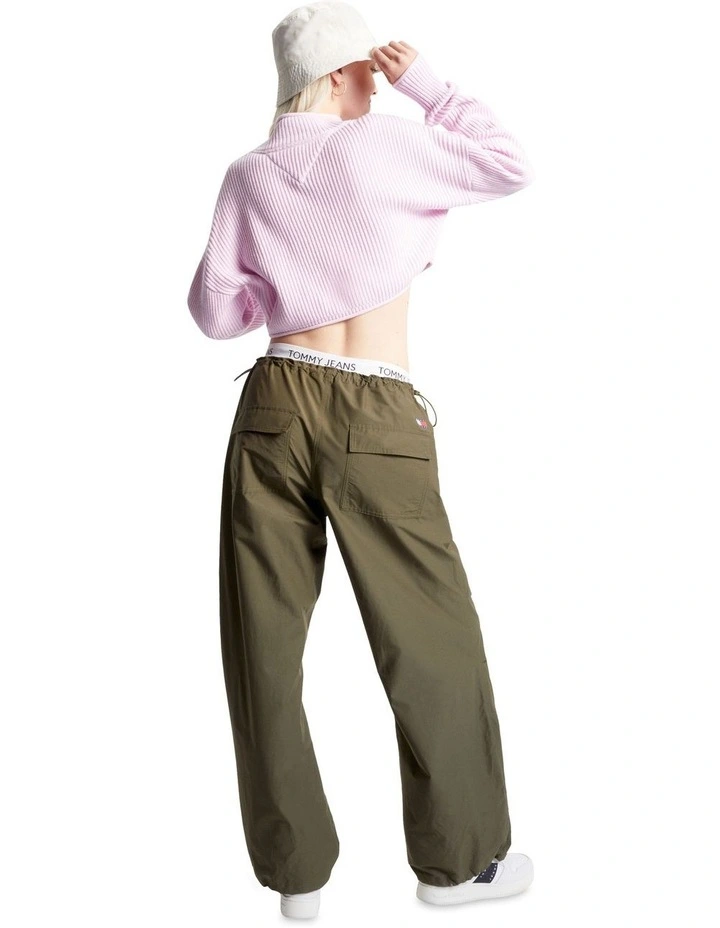 Badge Garment Dyed Cropped Jumper in Pink