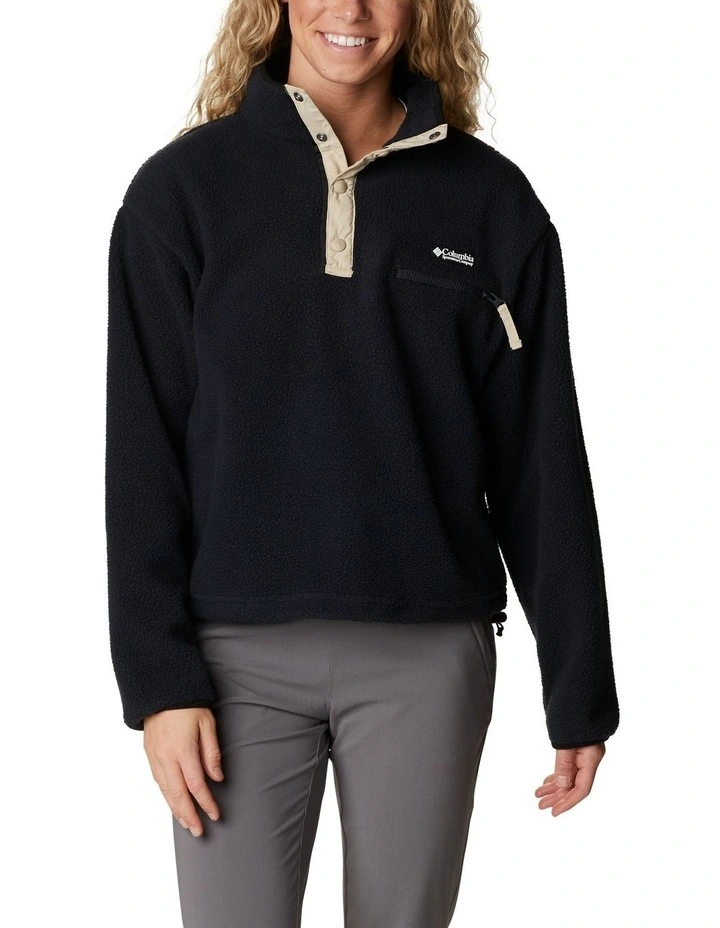 Helvetia Cropped Half Snap Fleece Pullover in Black