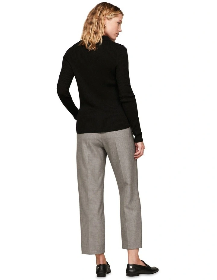 Fine Ribs Polo Sweater in Black