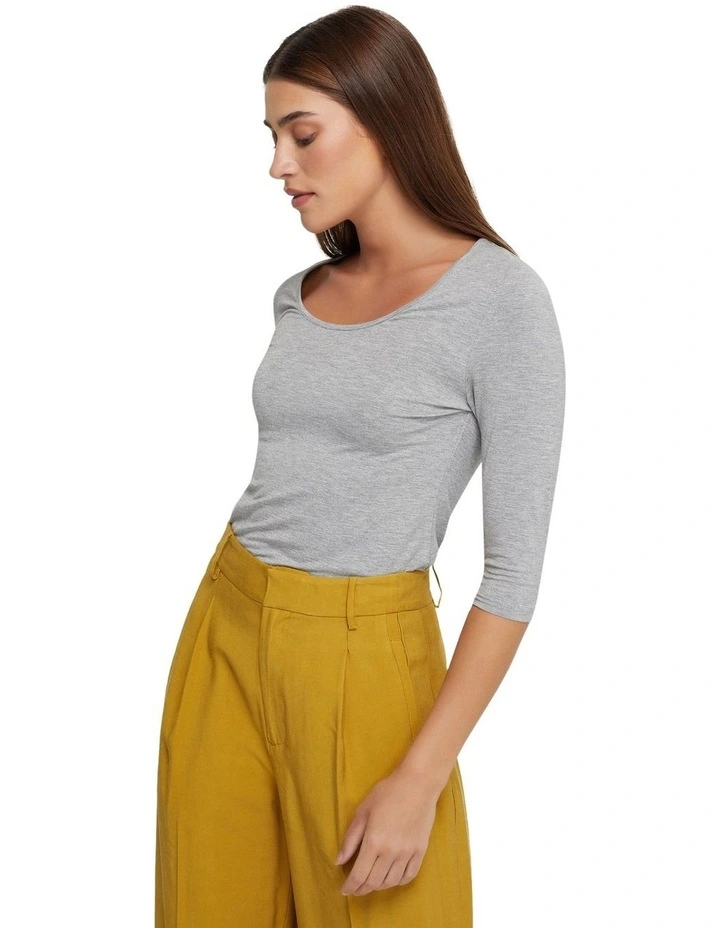 Delilah Scoop Neck Knit Top in Grey