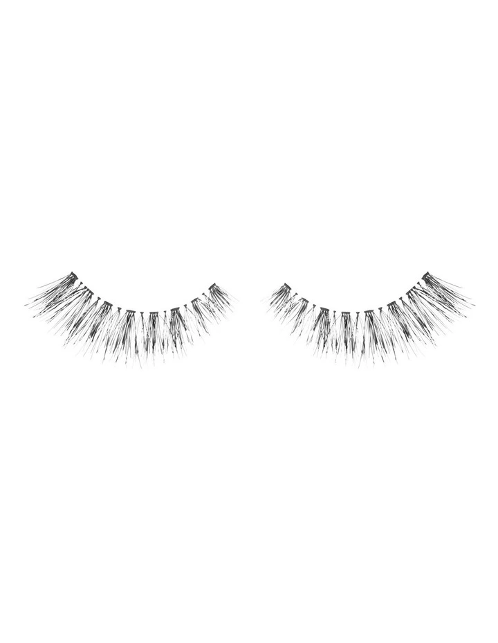 Look Real Faux Natural Lashes