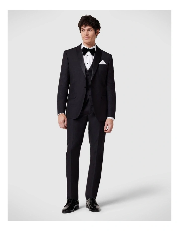 Regular Fit Detachable Shawl Collar Tuxedo in Black Chintz
