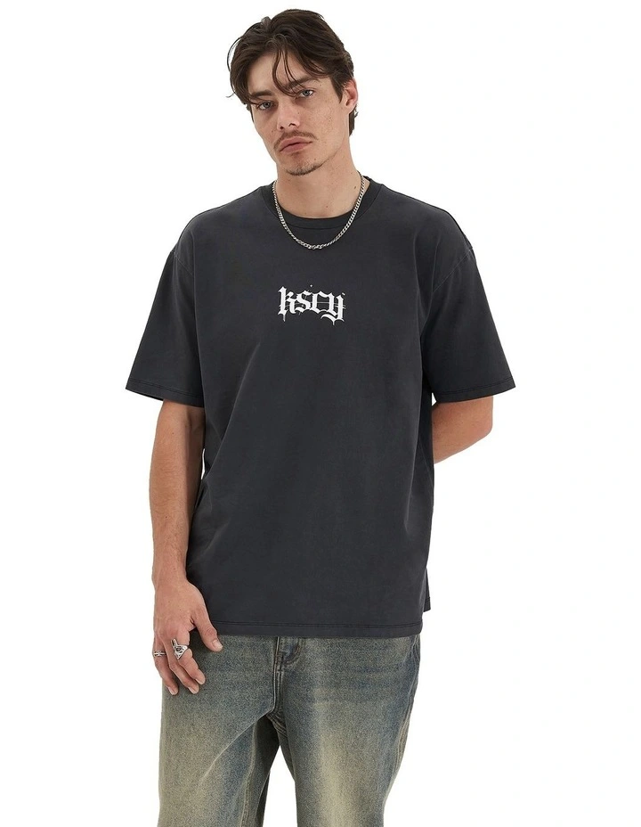 Tin Petal Heavy Box Fit Tee in Pigment Black